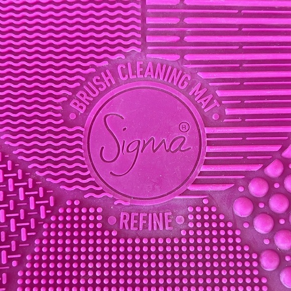 Sigma brush cleaning mat - Picture 2 of 7